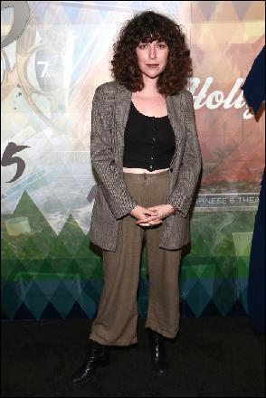 683full-jen-tullock (683x1024, 378 k...)